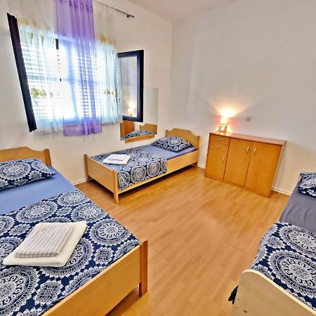 Apartman Irena With Terase End Private Parking Donji Okrug  エクステリア 写真