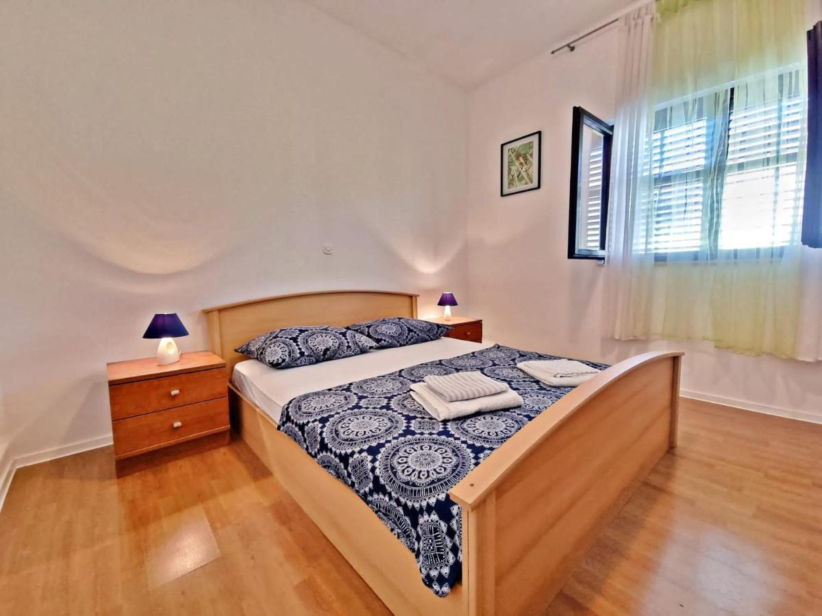 Apartman Irena With Terase End Private Parking Donji Okrug  エクステリア 写真